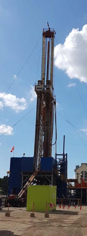 SMP101 rig drilling the PGE1 well in Bordeaux (author: Storengy)