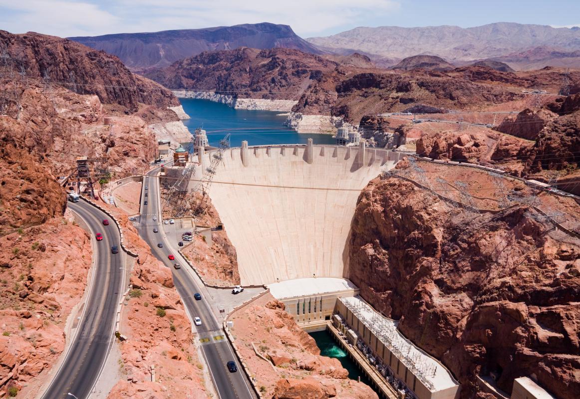 Aerial view of Hoover Dam (stock photo)