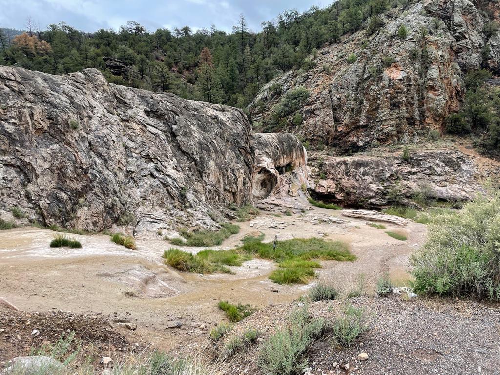 Soda dam travertine bridging the Rio Jemez, NM, USA