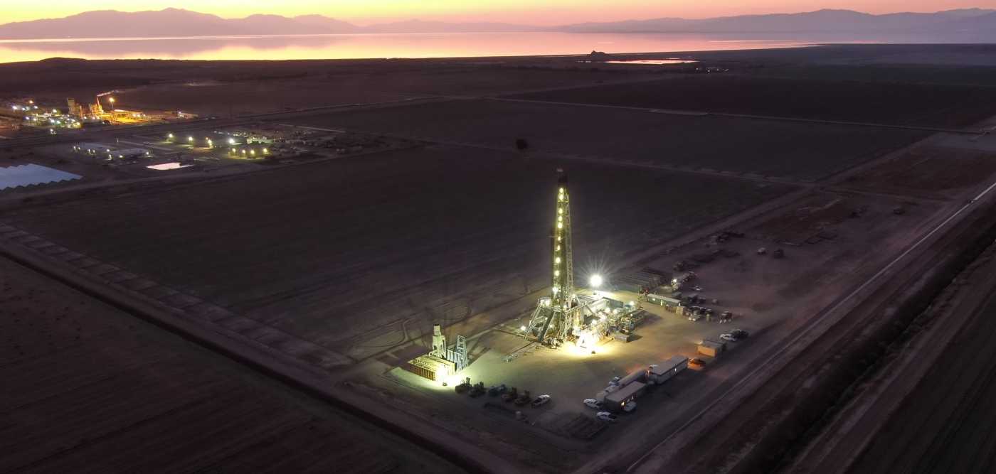 Rig 16 as the sun is setting in the Imperial Valley. Photo by Michelle Pina.