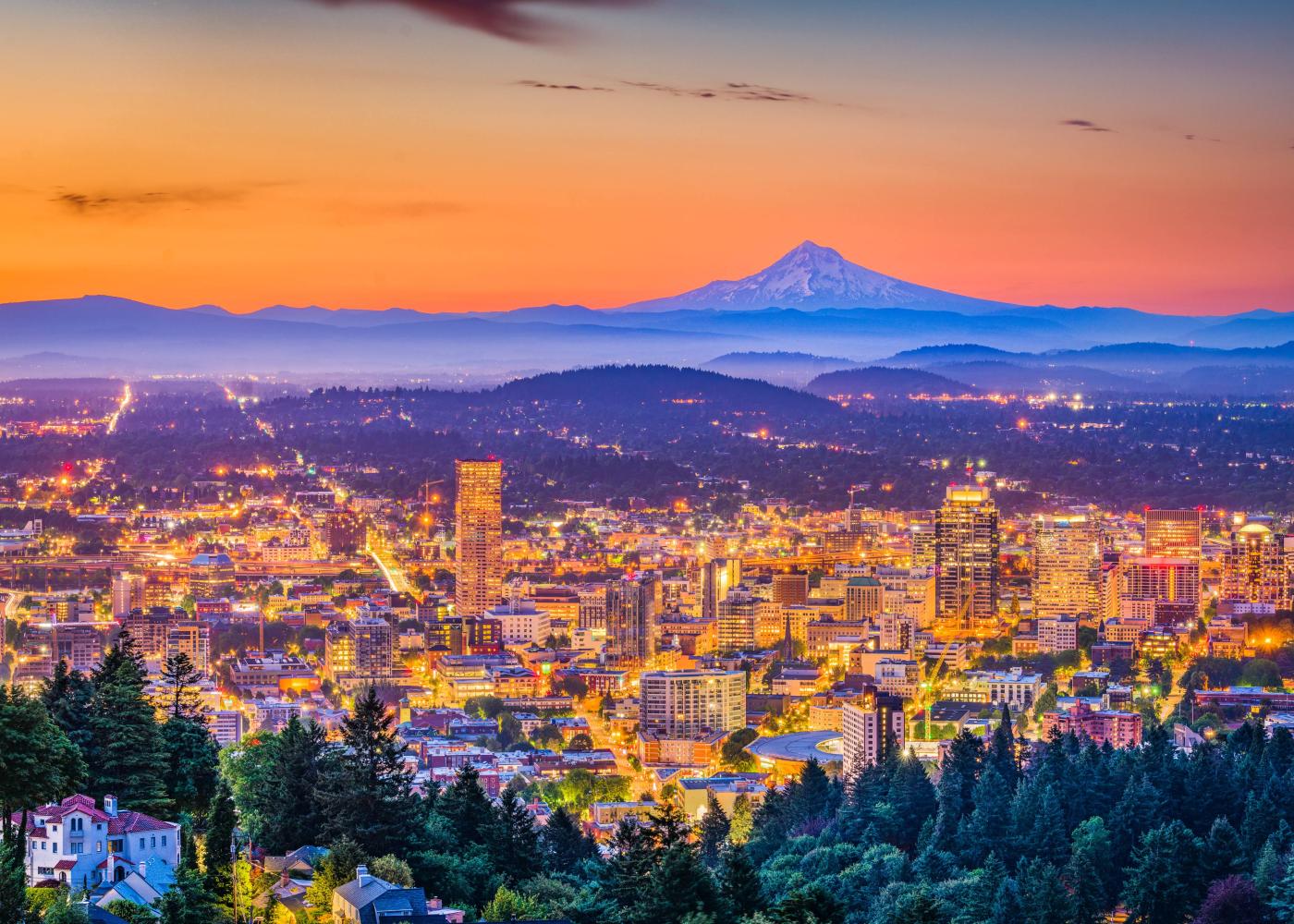 https://geothermal.org/sites/default/files/styles/full_width/public/2023-10/Portland%2C%20Oregon%28resized%29.jpg?itok=BUdeXgS6